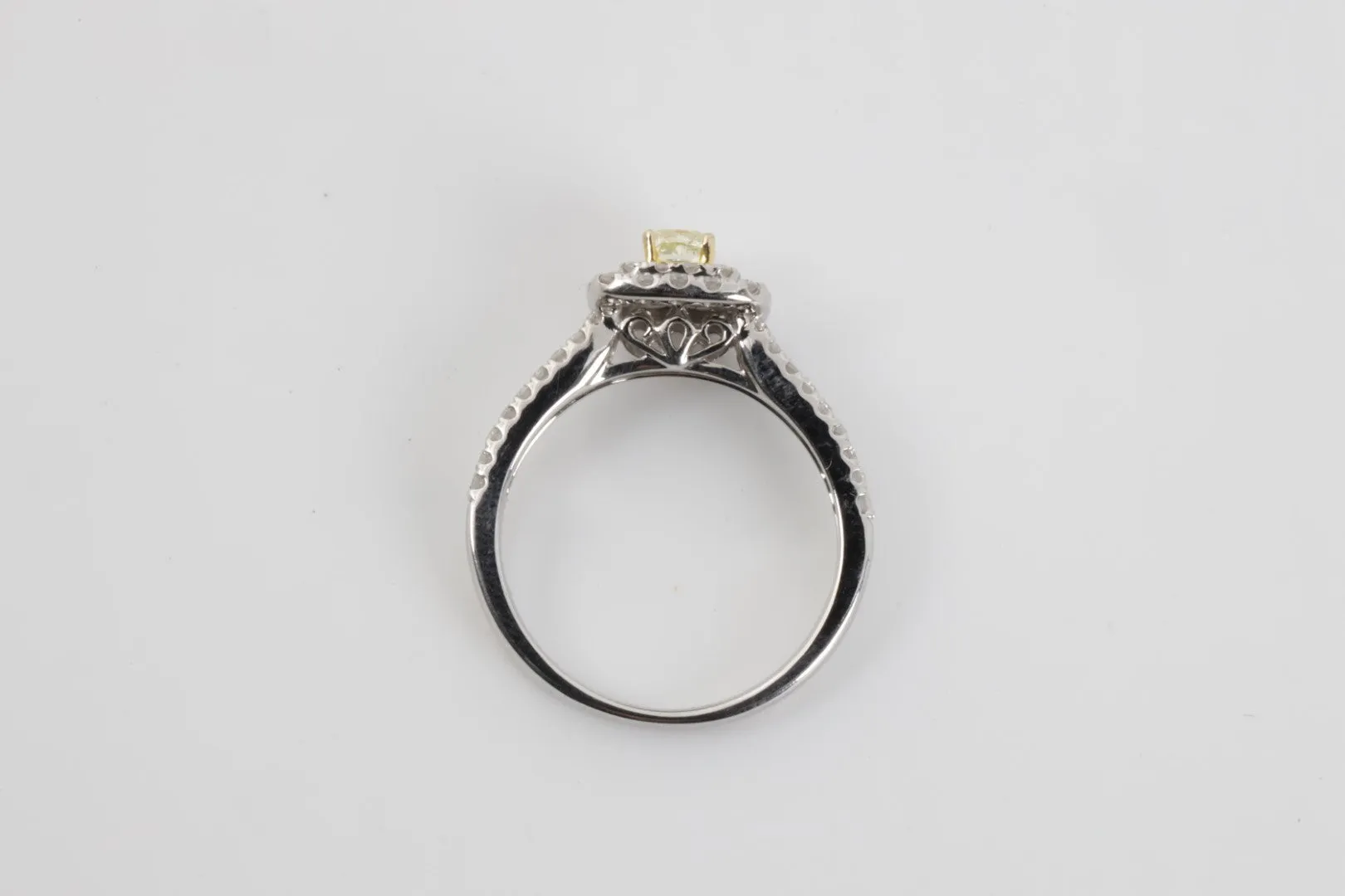 14k White Gold 1.41ctw Diamond Engagement Ring Size 7 (4.00g.)