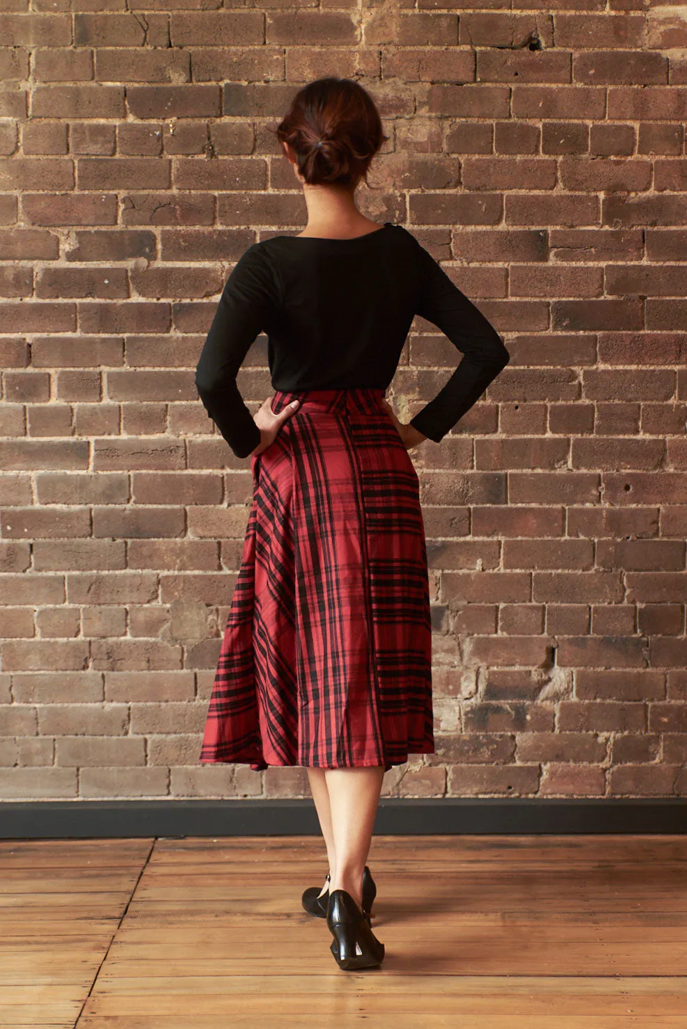 Anna Rose Red & Black Chequer Skirt