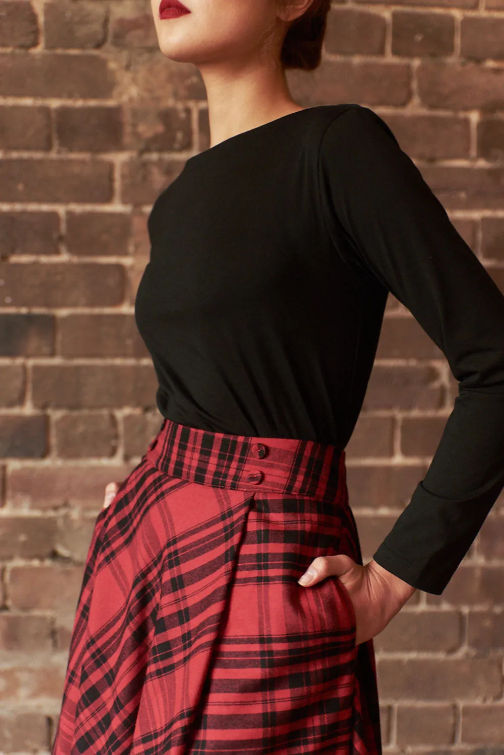 Anna Rose Red & Black Chequer Skirt