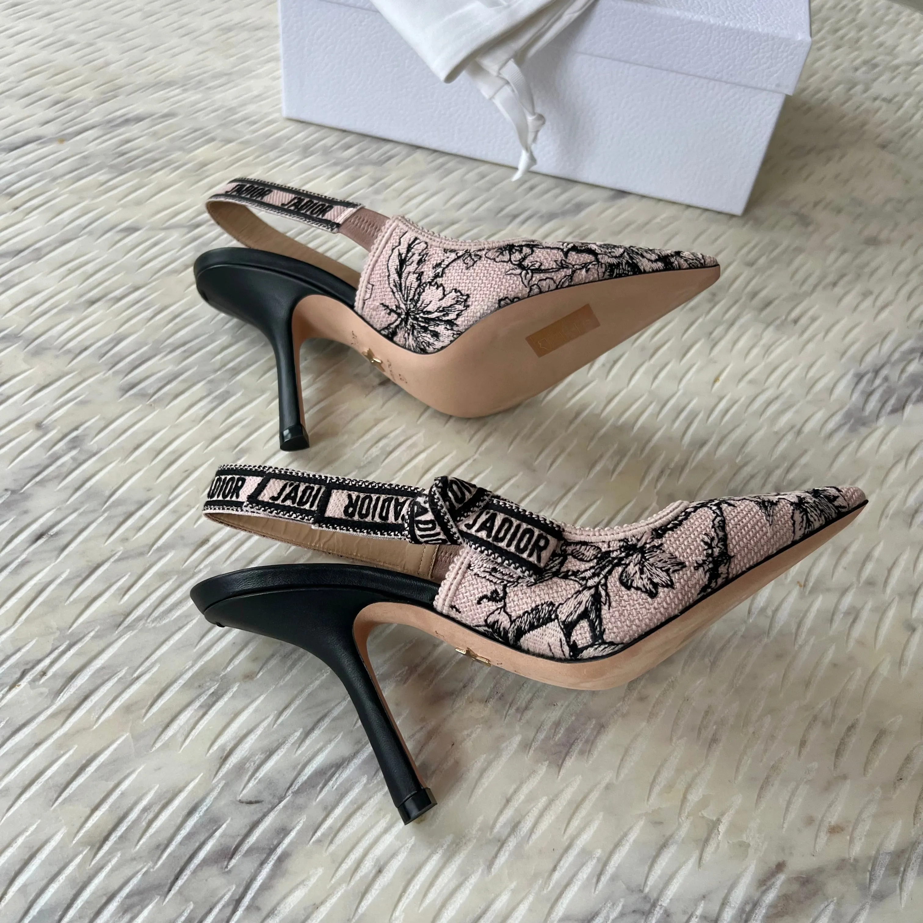 CHRISTIAN DIOR J'ADIOR SLINGBACK PUMPS