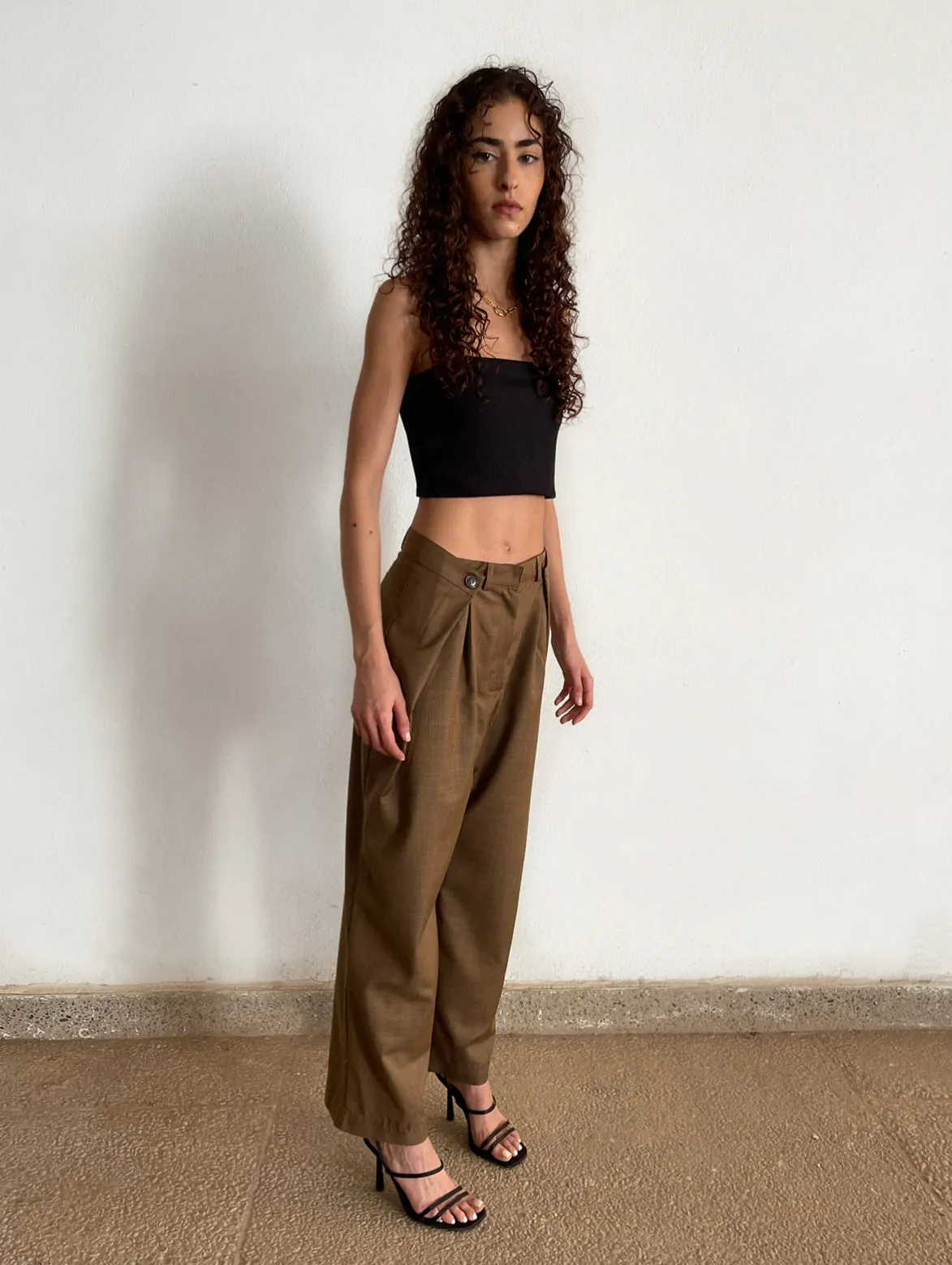 MAISON BEIGE PANTALON AJUSTABLE "MARRON"