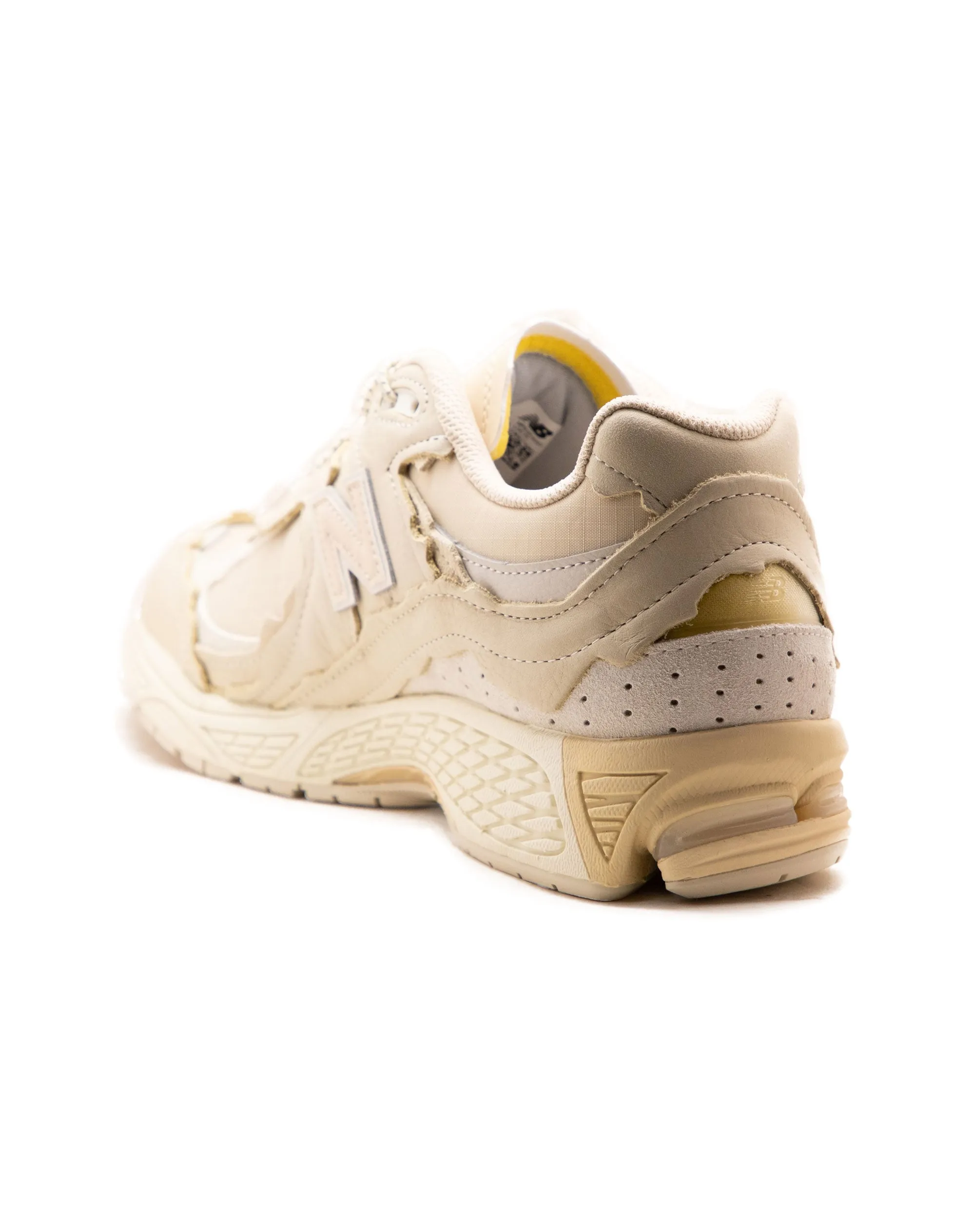 New Balance 2002R Protection Pack Sandstone