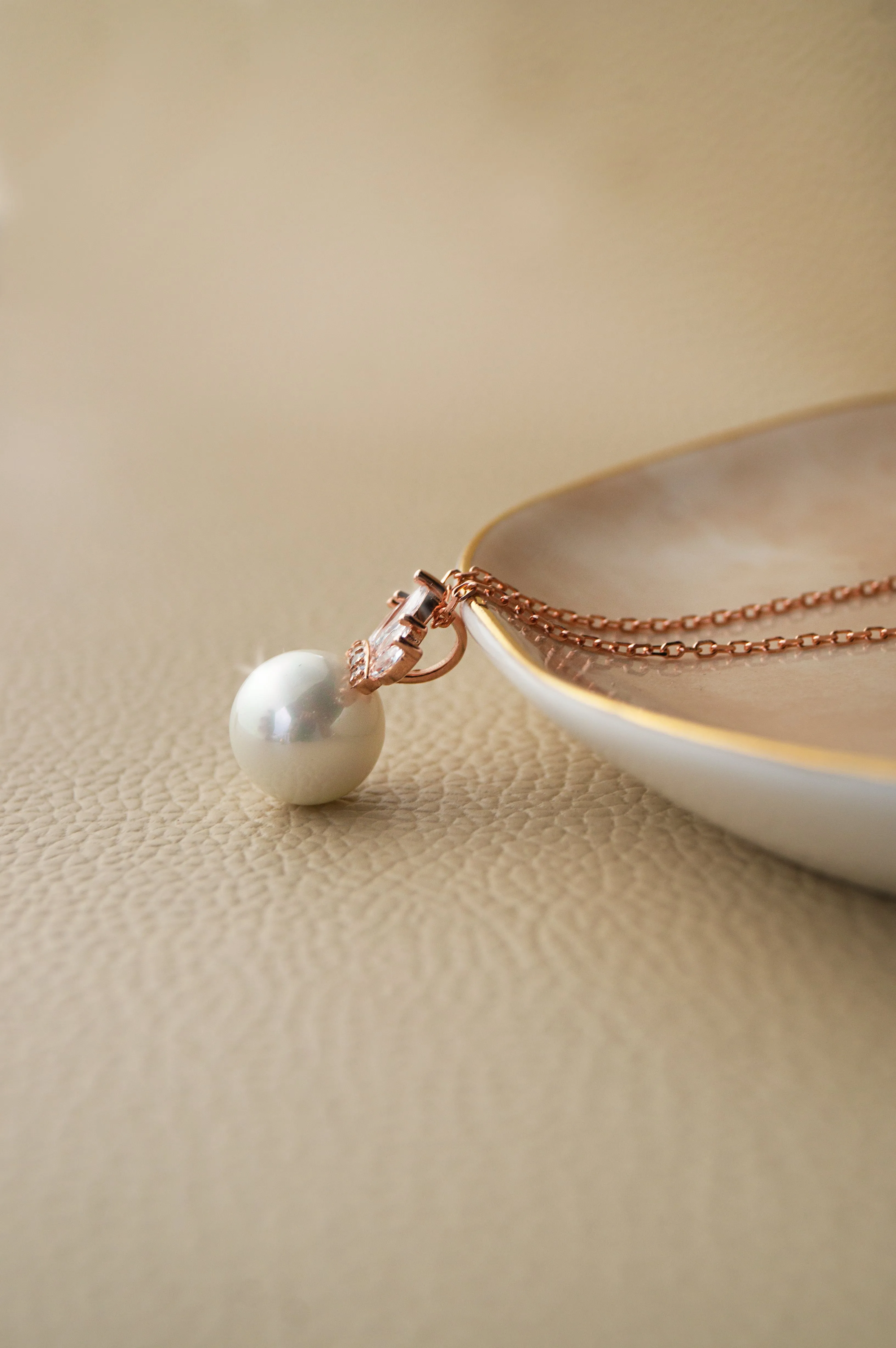 Pearl With A Crown Rose Gold Plated Sterling Silver Pendant With Chain