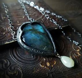 Penelope's Arch ~ Labradorite Amulet