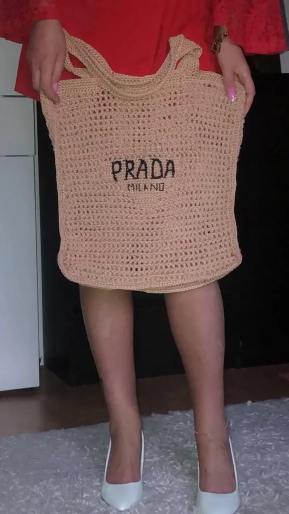 Prada Tasche „A-la Prada“ Selbstgemachte