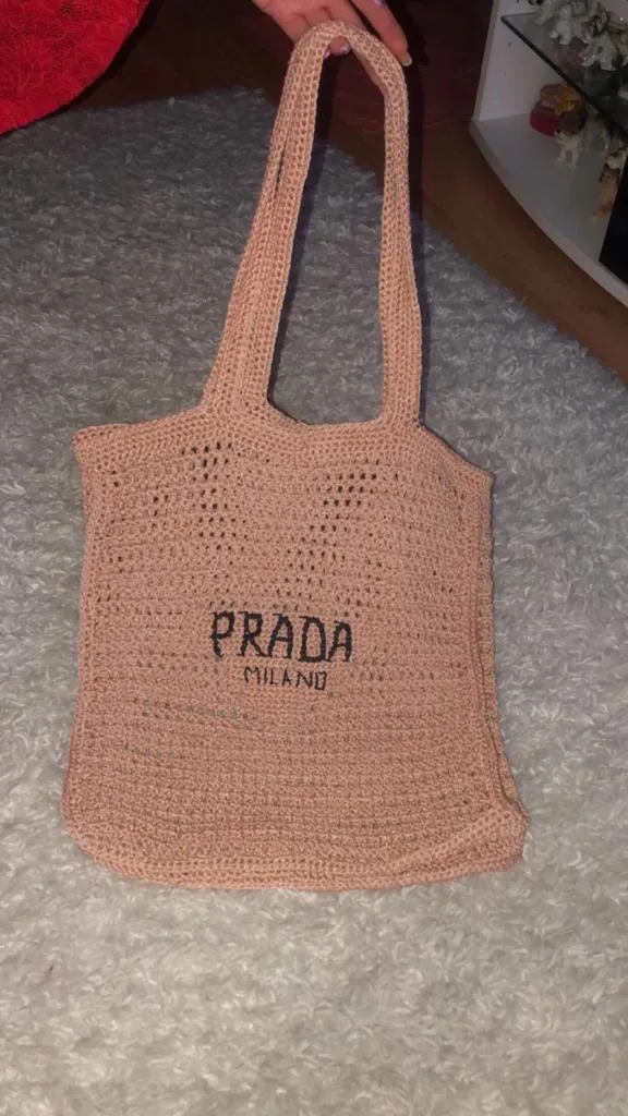 Prada Tasche „A-la Prada“ Selbstgemachte