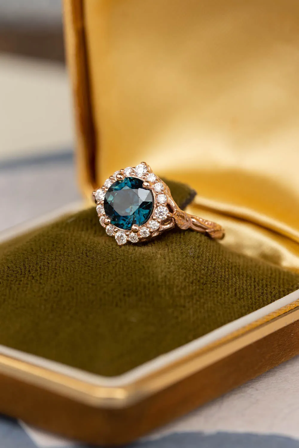 READY TO SHIP: Florentina ring in 14K rose gold, natural sapphire 8 mm, moissanites, AVAILABLE RING SIZES: 6-8US