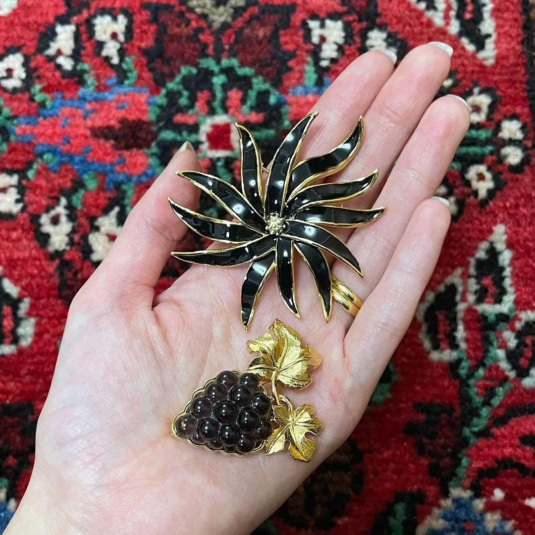 【フランス輸入】 ヴィンテージ SPHINX エナメル ブラック フラワー ブローチ/Vintage SPHINX Enamel Black Flower Brooch